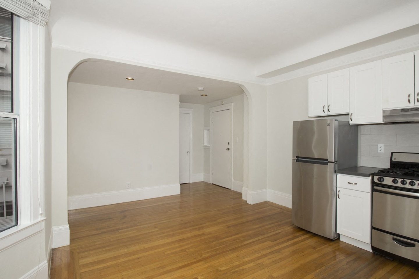 721 GEARY Apartments Image 24
