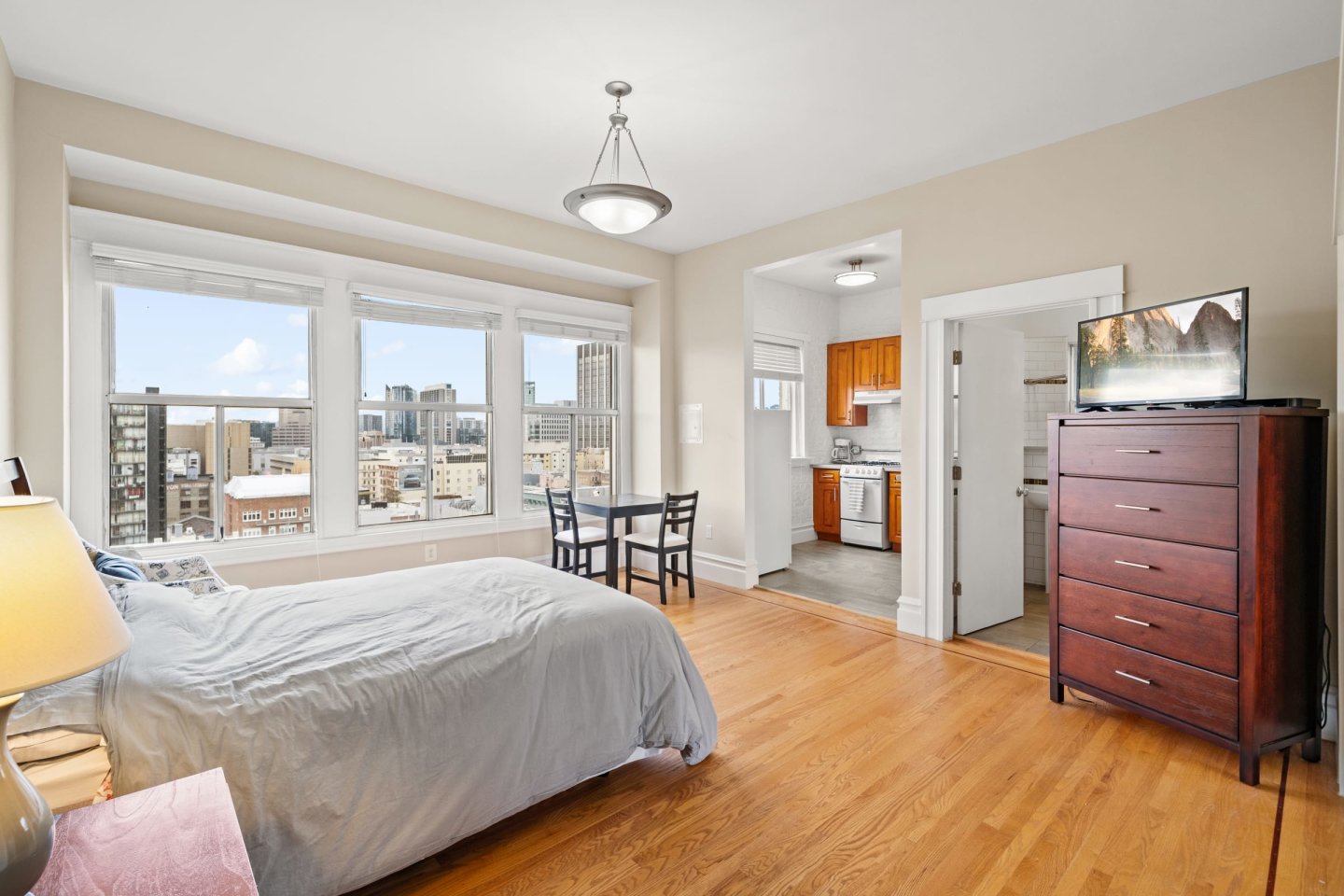 The Cornelia Suites Image 17