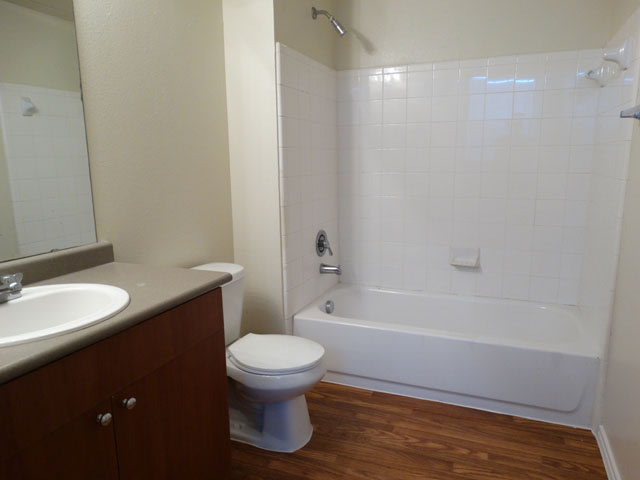 Reese Court Villas Image 6