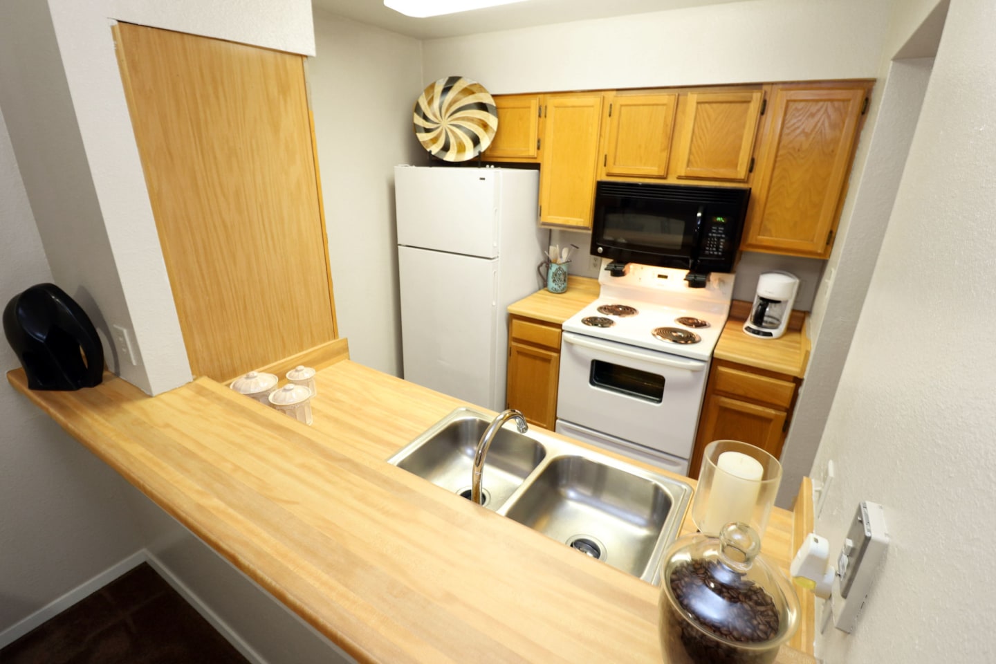 Hillside Apartments Image 21