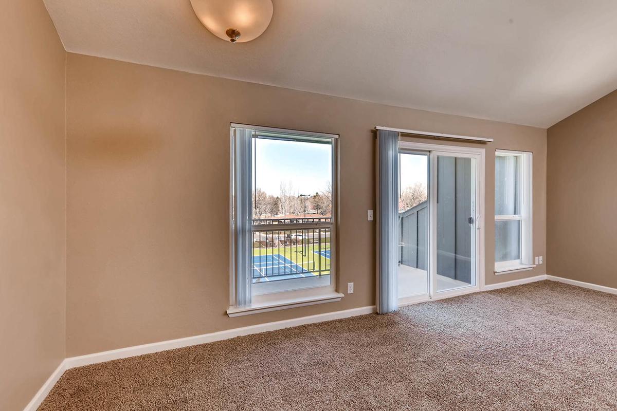 The Girard at Cherry Hills Image 31