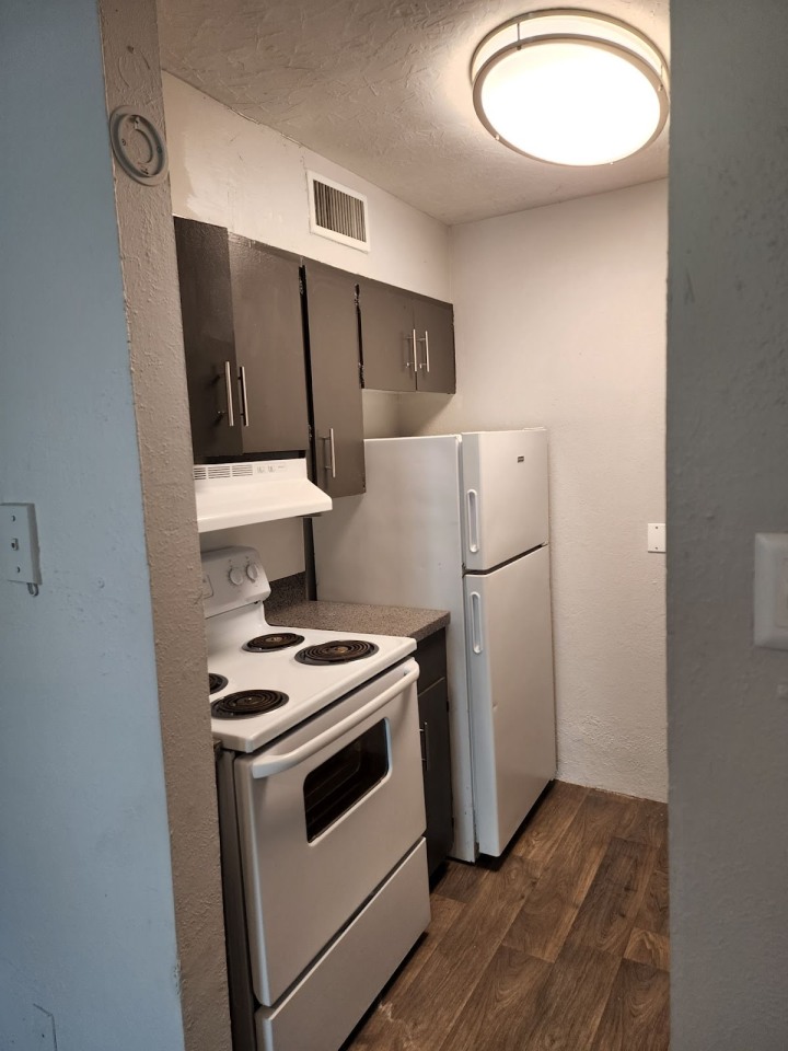 Weber Square Image 1