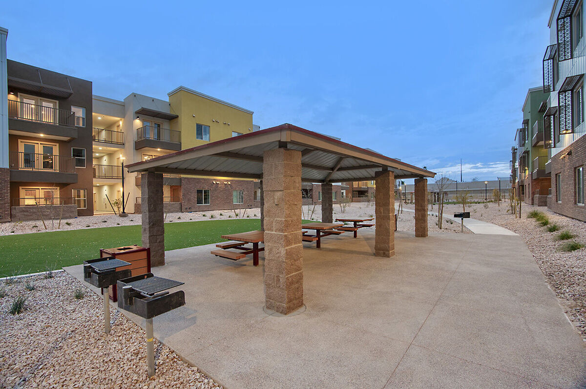Centerline on Glendale - Affordable Housing Image 5