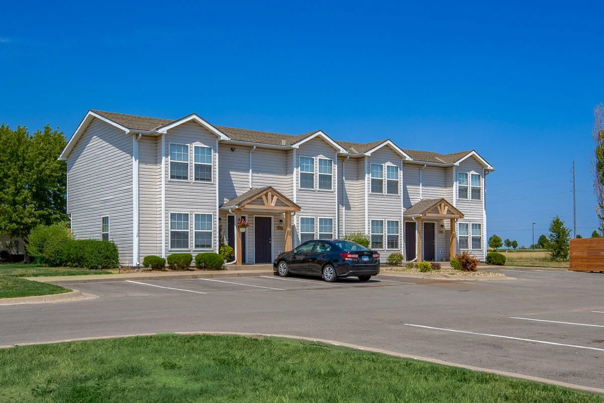 Evergreen Townhomes Image 10
