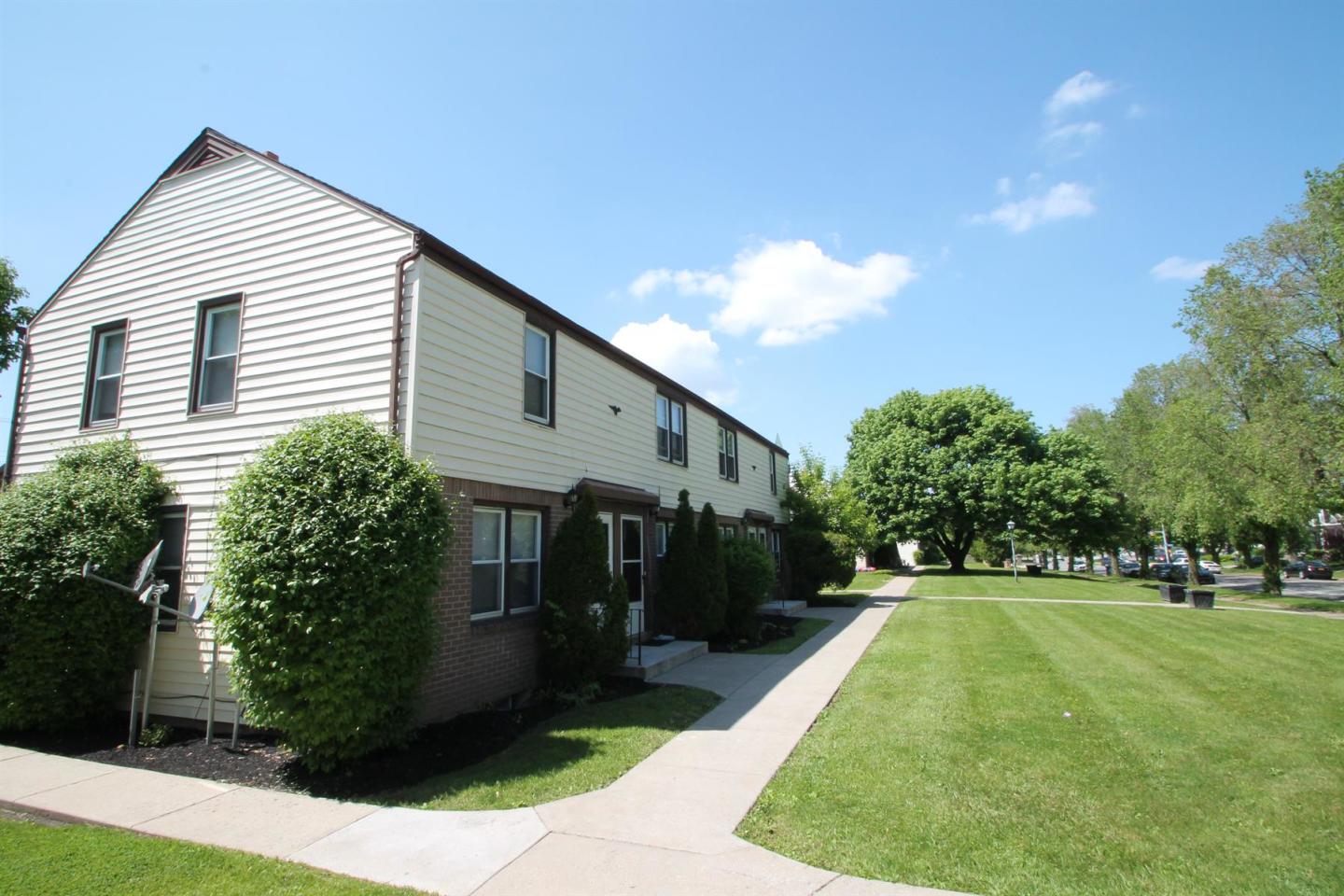 844 Richmond Ave Image 22