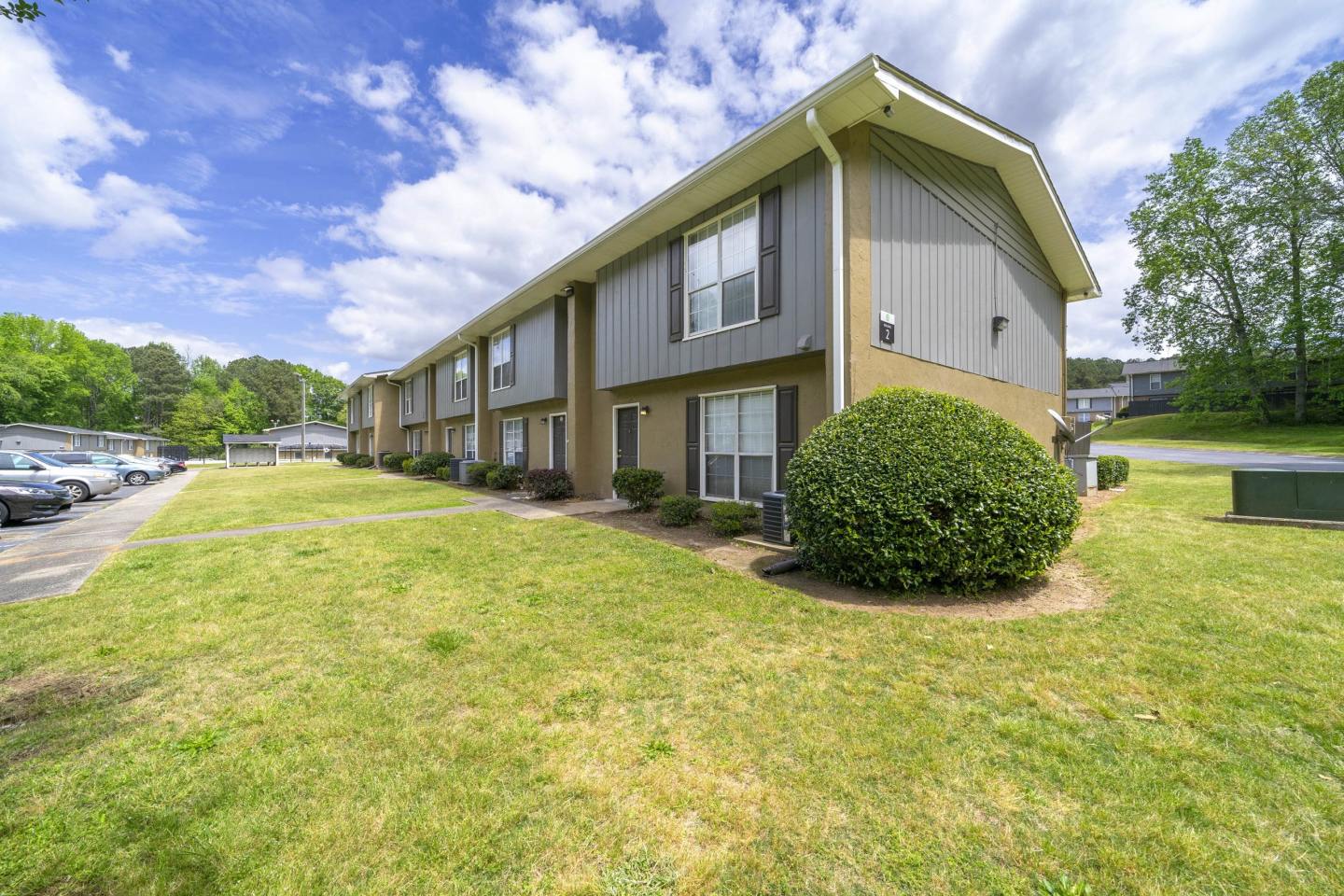 Twelve Oaks Image 9
