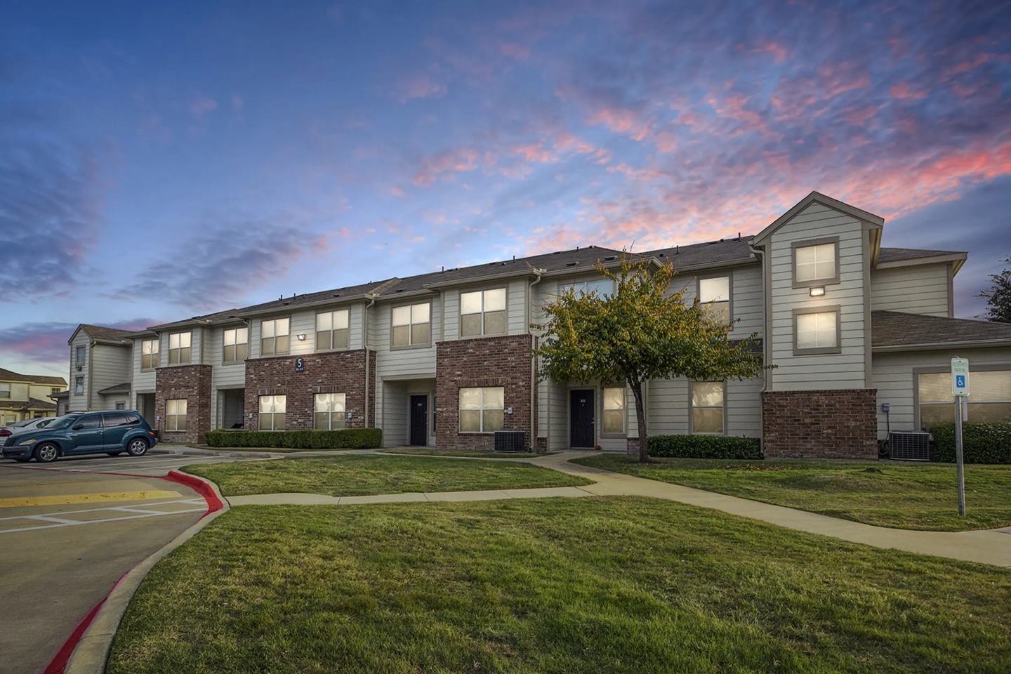 West Virginia Park Apartments Image 19