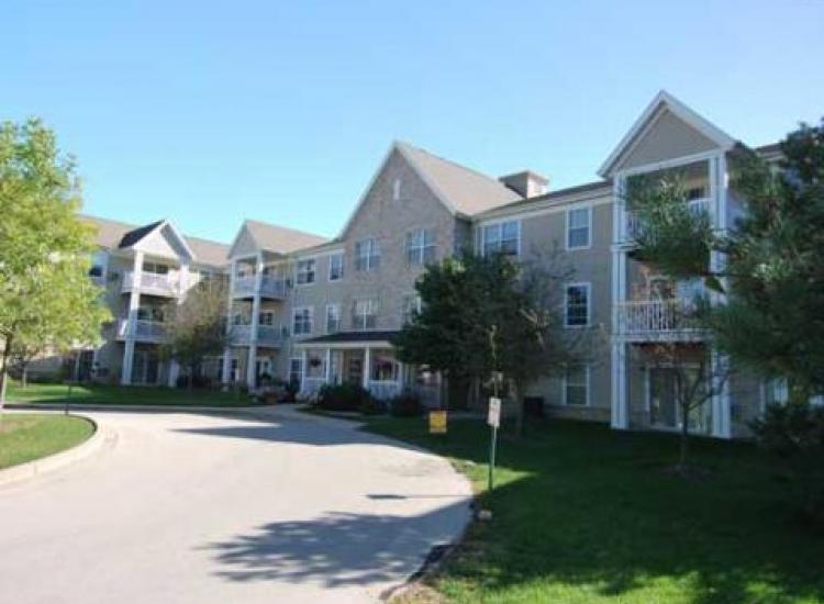 Hillside Woods I - Senior Housing Image 8