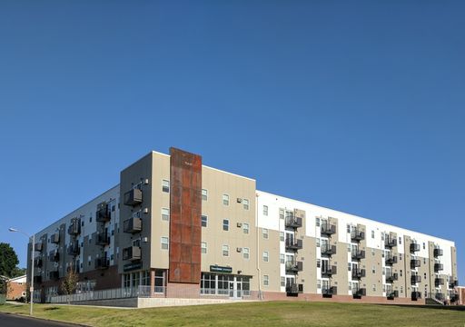 Badlands Apartments Image 1