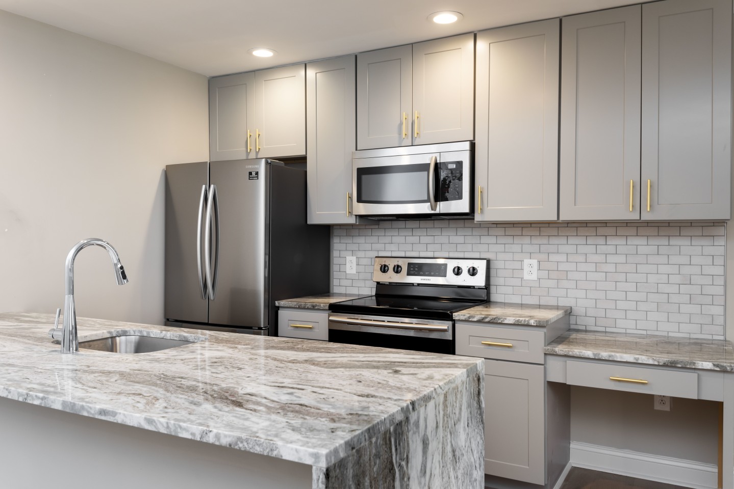 222 Rittenhouse Image 5