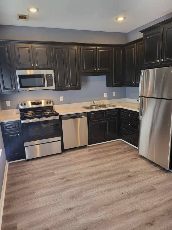 Willow Creek Townhomes Image 1
