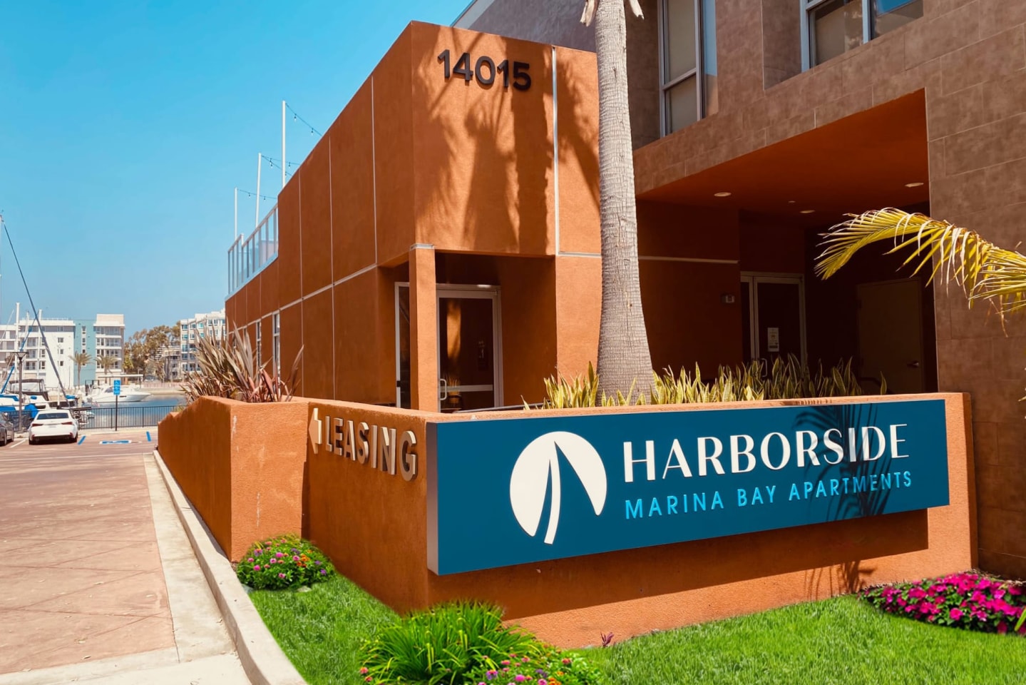 Harborside Marina Bay Image 29