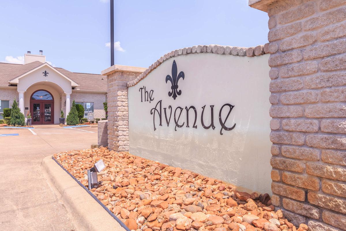 The Avenue Image 21
