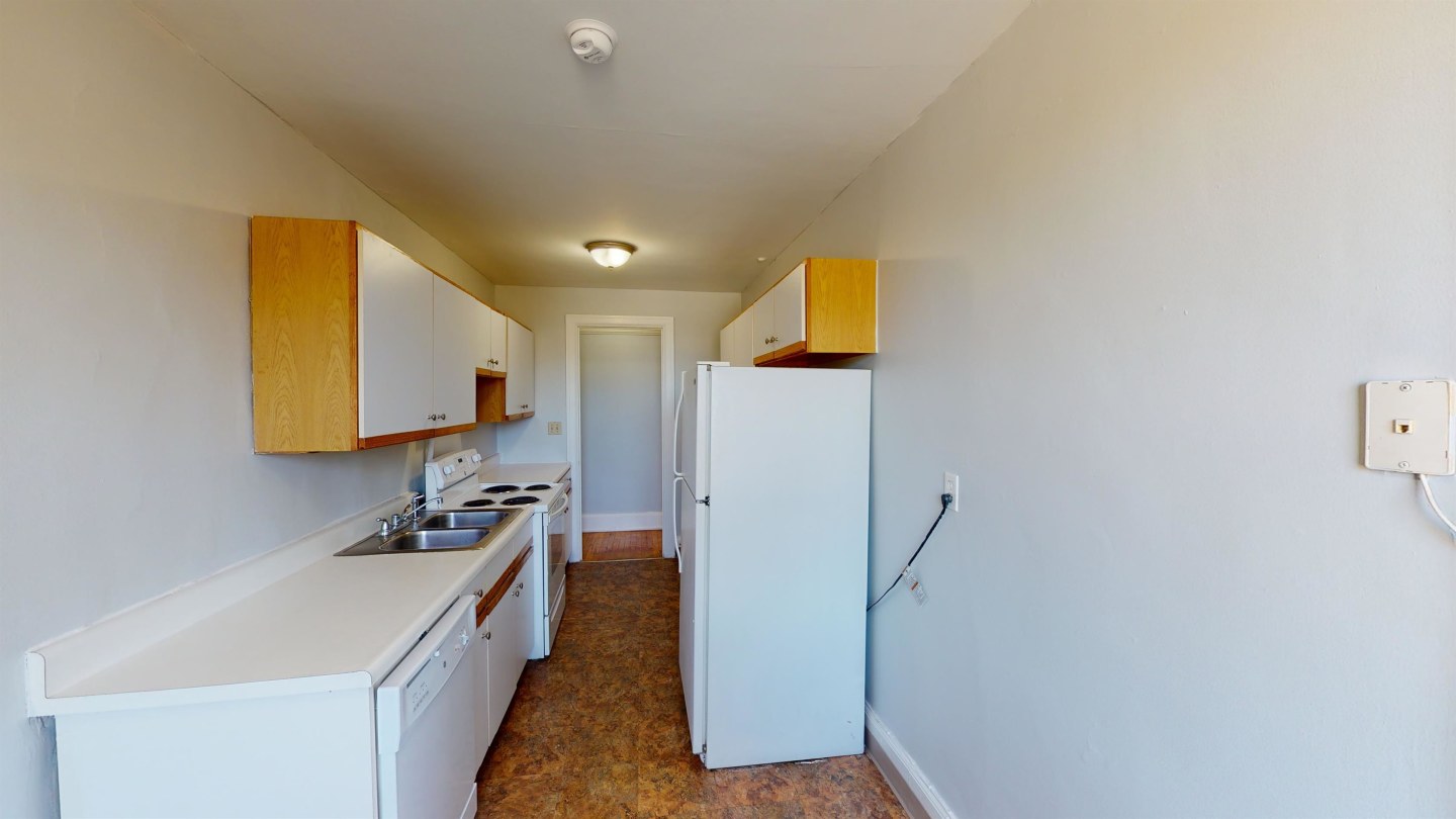 1165 Delaware Image 3