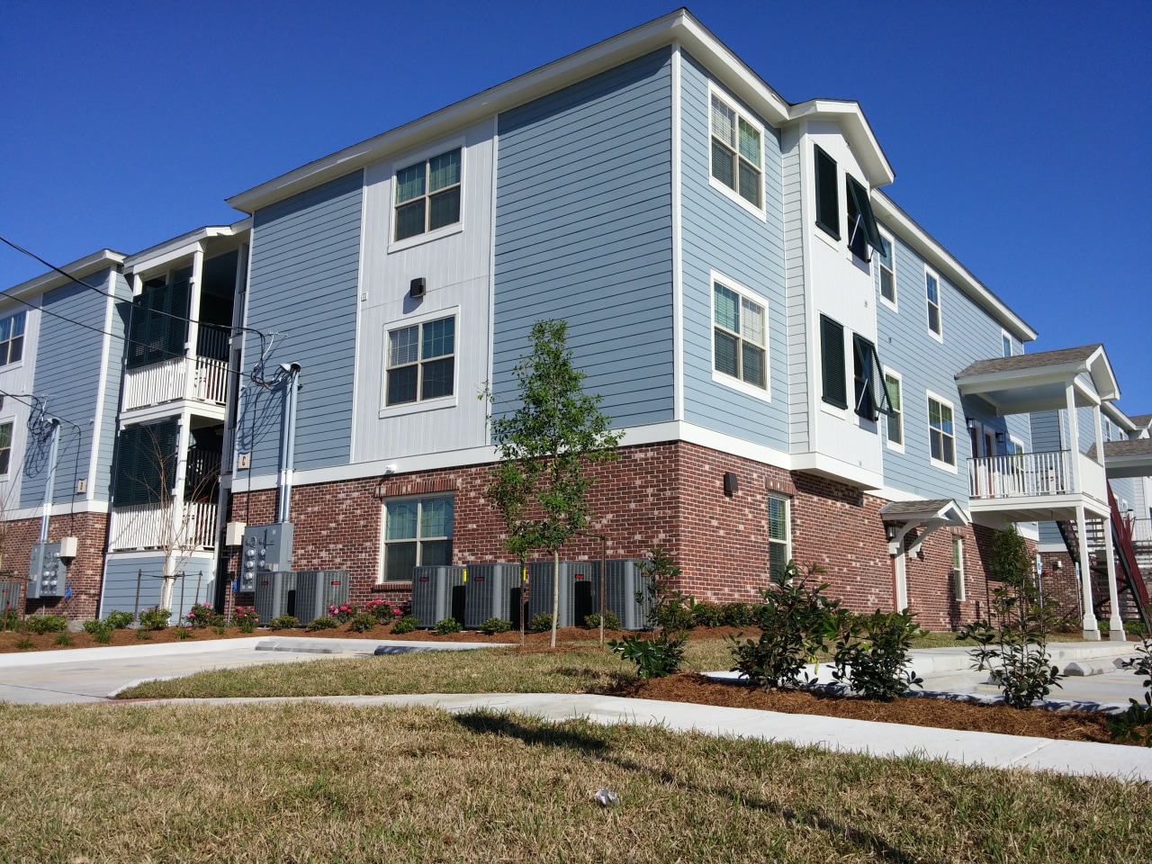 Marina Vista Image 21