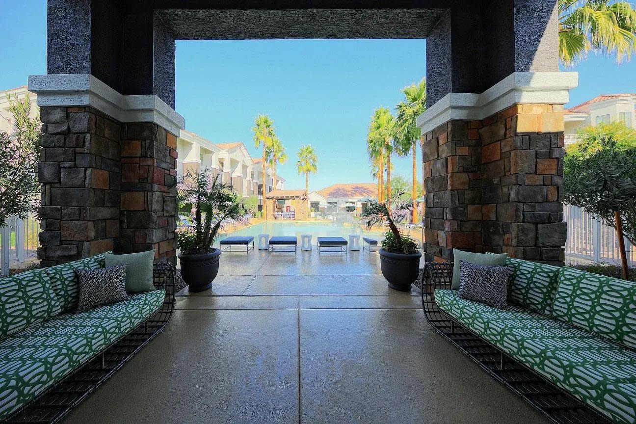 Enclave at Arrowhead Image 1