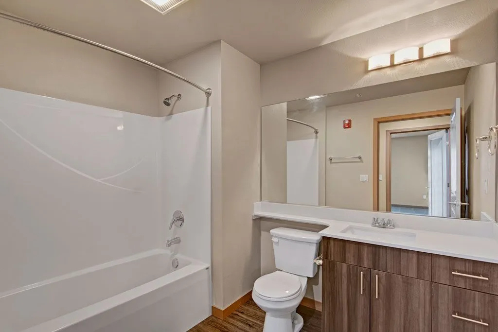 Insignia Apartment Homes Image 13
