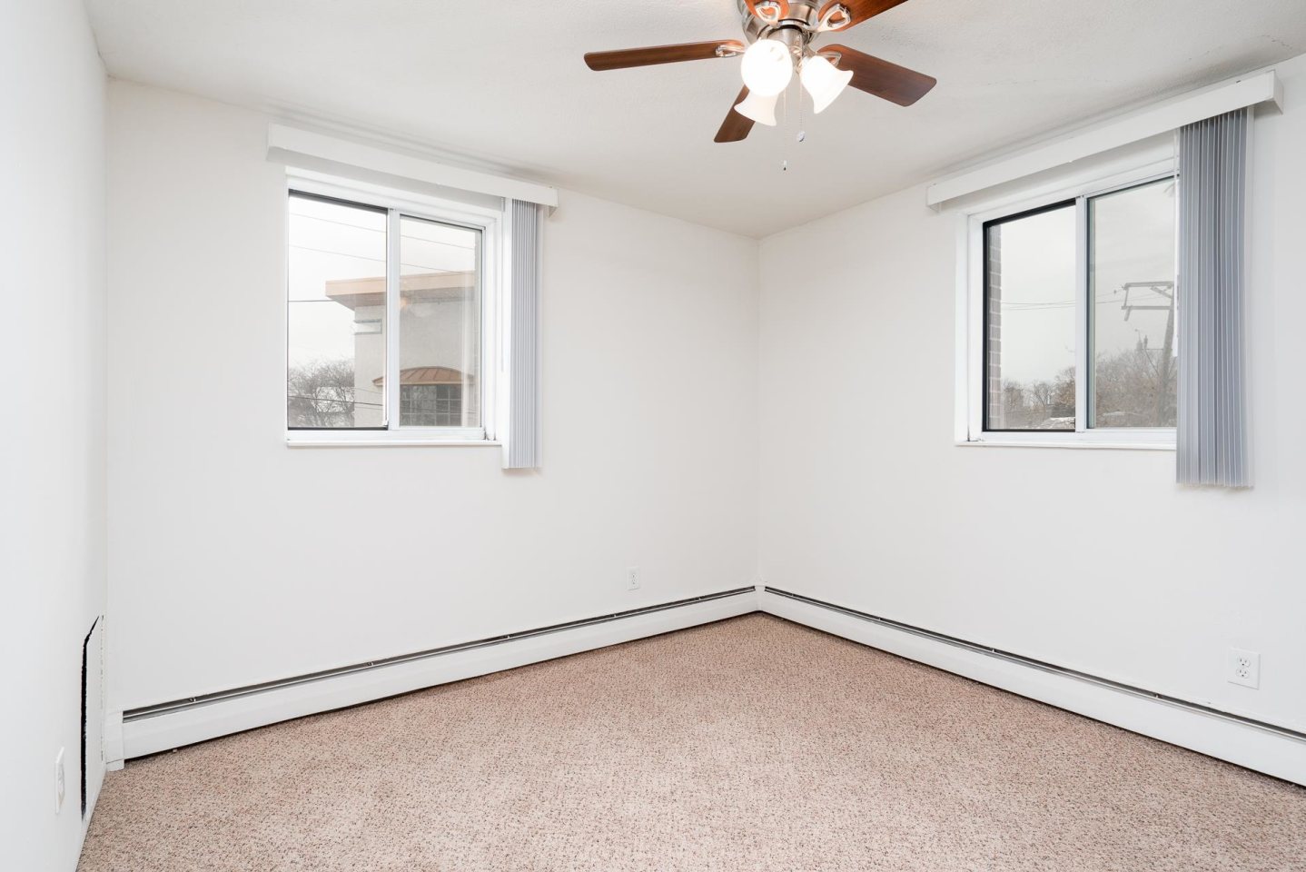 Riverside Flats Image 18