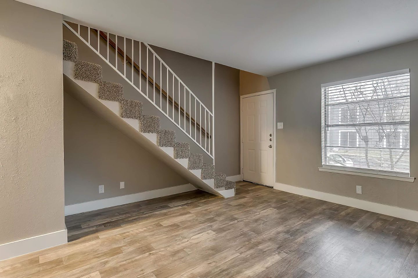 Manchester House Apartments Image 11