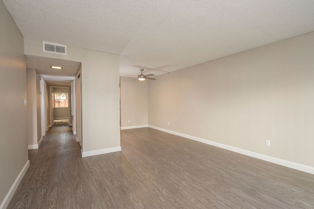 Waverly Flats Image 19