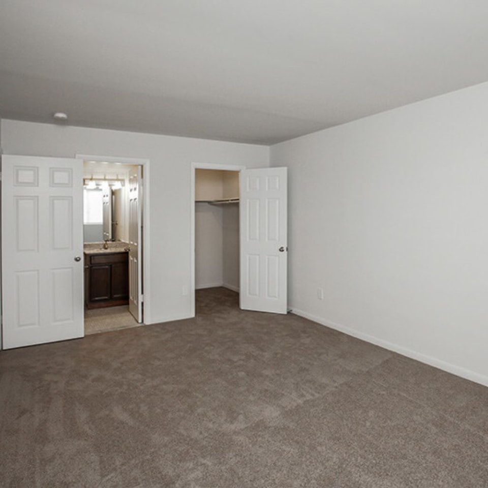 Burnam Woods Apartments Image 25