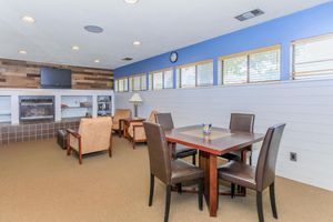 Peppermill Village Image 6