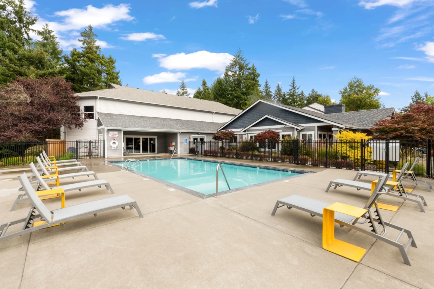 Cascade Ridge Image 19