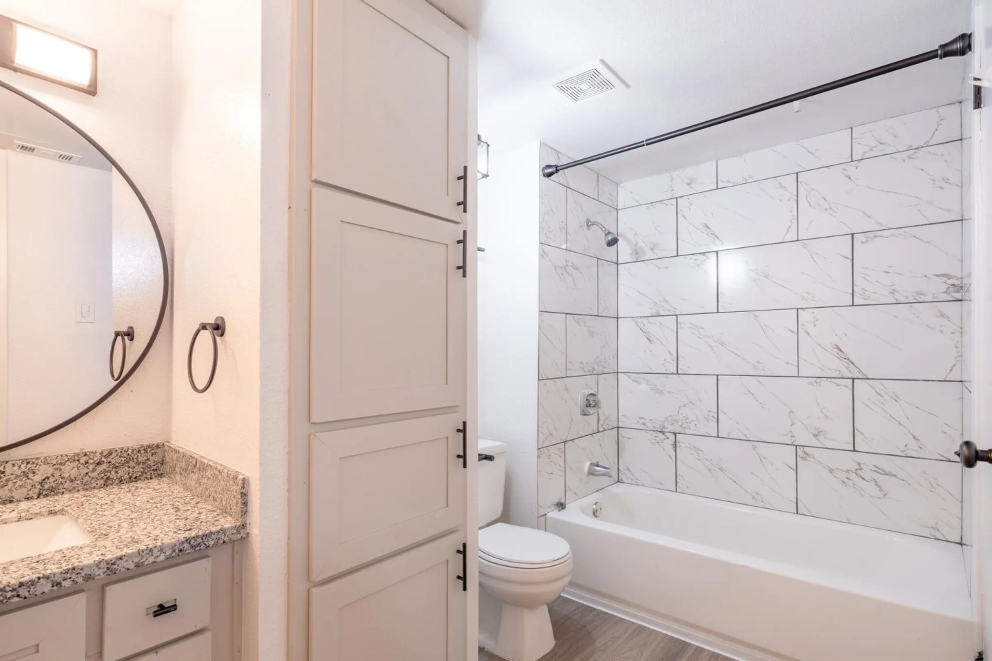 Skylar Pointe Image 21