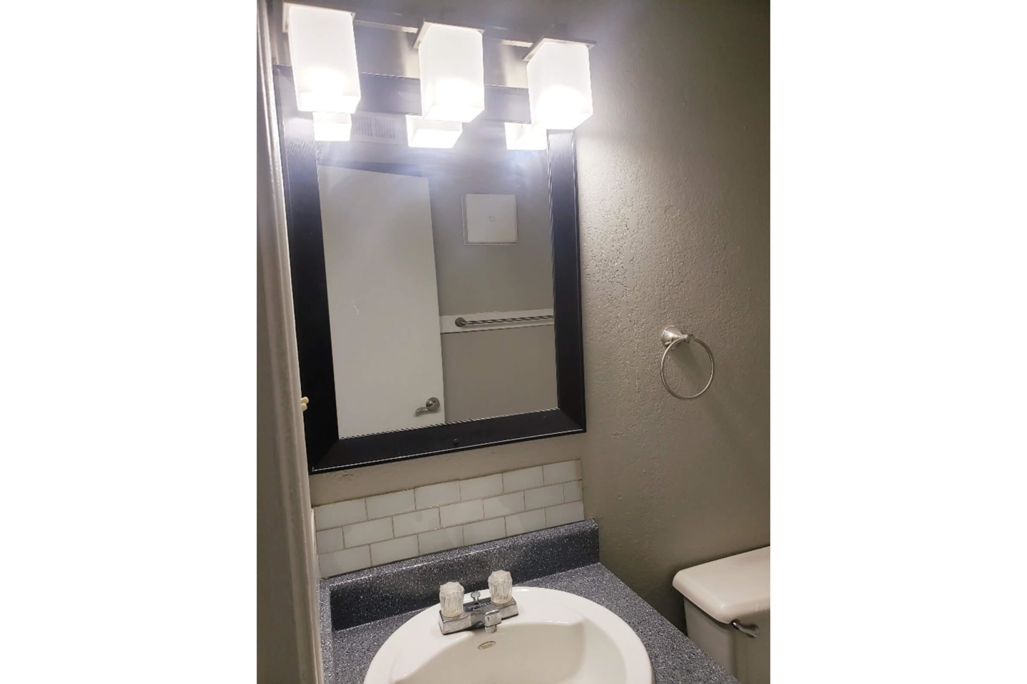 Country Place Apartments Image 7