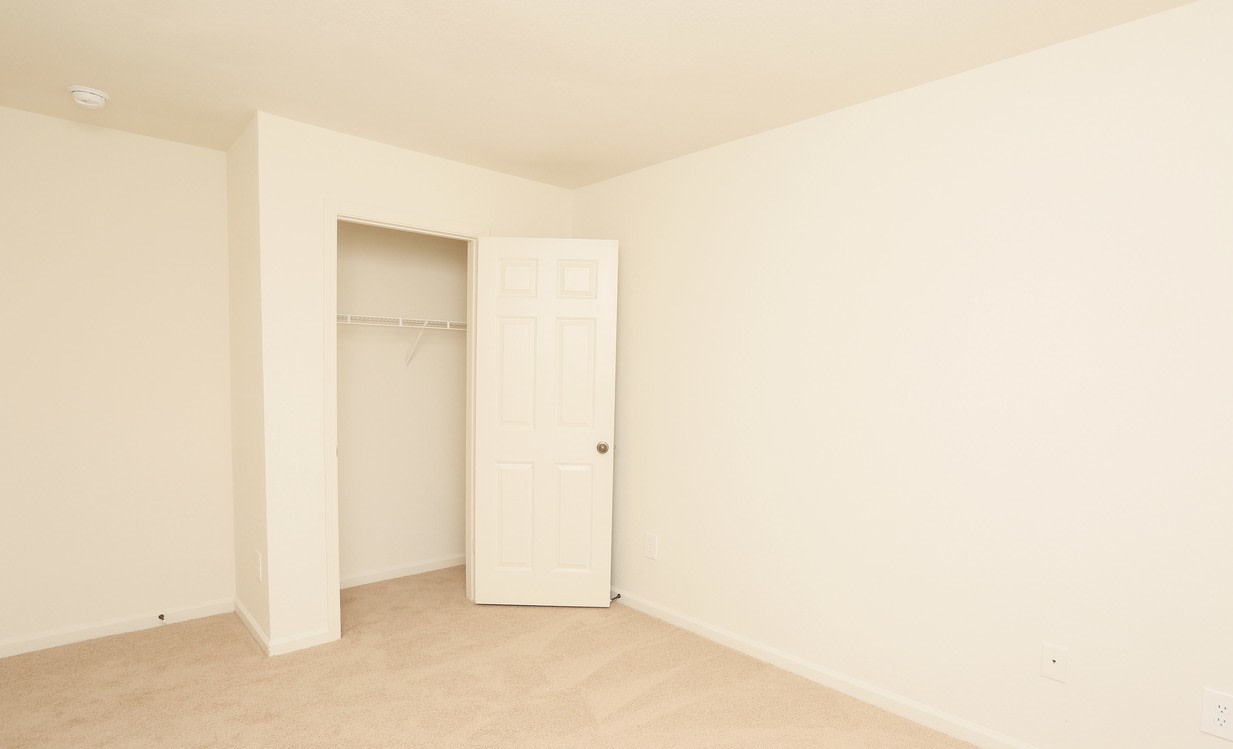 Regency Place Image 8