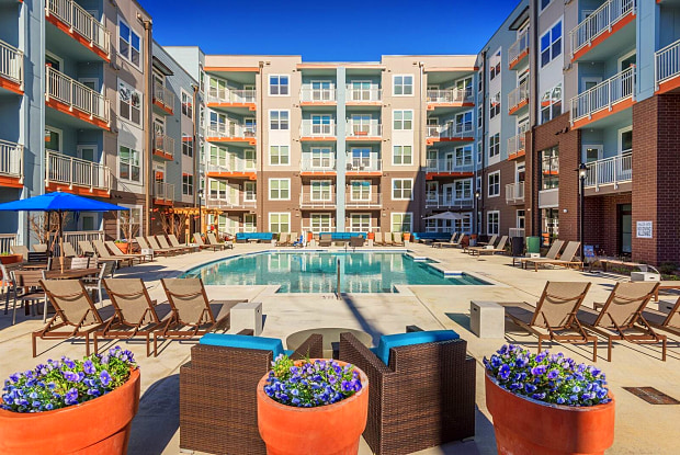 vistas at 707 apartments for rent
