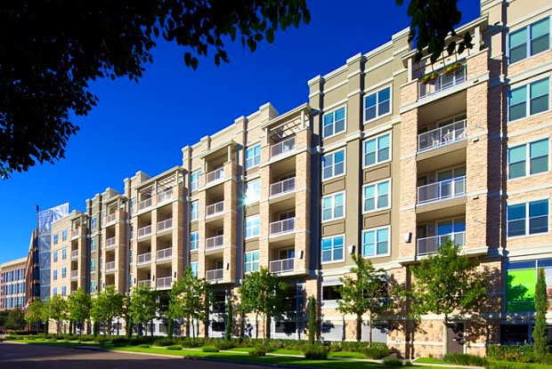 Addison Circle Apartments