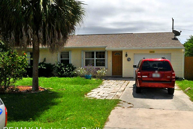 2808 Bucccaneer Circle Apartments For Rent