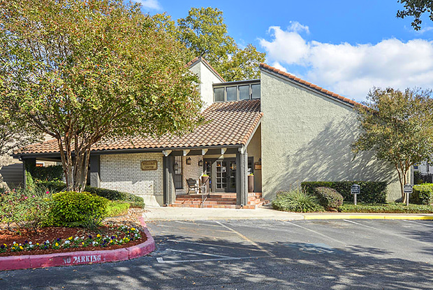 Deer Oaks - Apartments for rent Deer Oaks - Apartments for rent