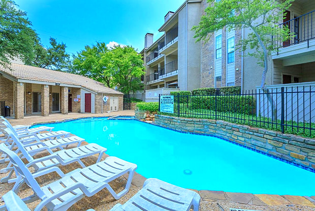 oakwood creek apartments for rent