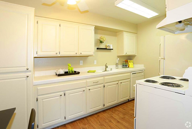 Berkdale Apartments - Apartments for rent Berkdale Apartments - Apartments for rent
