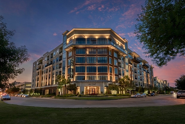 Town And Country Houston >> Ascent At Citycentre Houston Tx Apartments For Rent Town And Country Houston >> Ascent At Citycentre Houston Tx Apartments For Rent