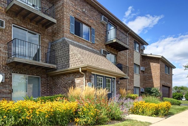 Carol Stream Il >> The Greenway At Carol Stream Carol Stream Il Apartments For Rent Carol Stream Il >> The Greenway At Carol Stream Carol Stream Il Apartments For Rent