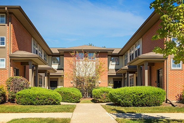 apartments for rent in aurora il on indian trail orchard village apartments 1240 indian trail rd aurora il 60506 for rent apartments for rent in aurora il on indian trail orchard village apartments 1240 indian trail rd aurora il 60506 for rent