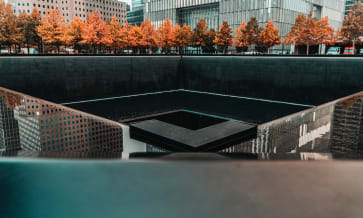 Tout savoir sur le Ground Zero Memorial : lieu emblématique de New York