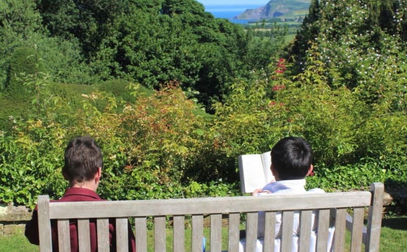 Immersion scolaire dans un pensionnat dans le Yorkshire