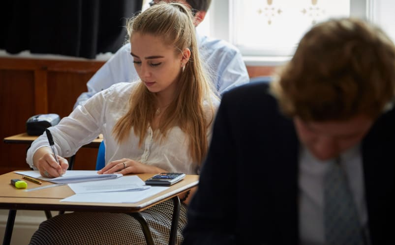Immersion scolaire dans un pensionnat à Folkestone