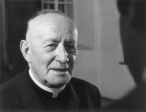 Kard. tomášek 4