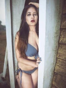 Pictures of Hot Call Girls & Super Naughty Call Girl Images 12