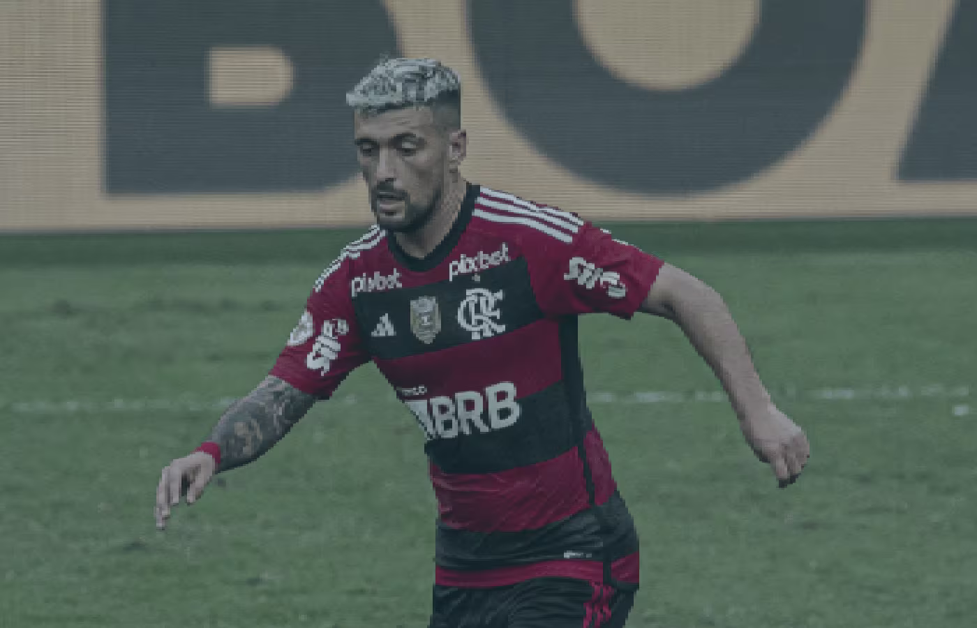 Pixbet encaminha renovação de patrocínio com Flamengo por R$ 43 milhões ao ano 