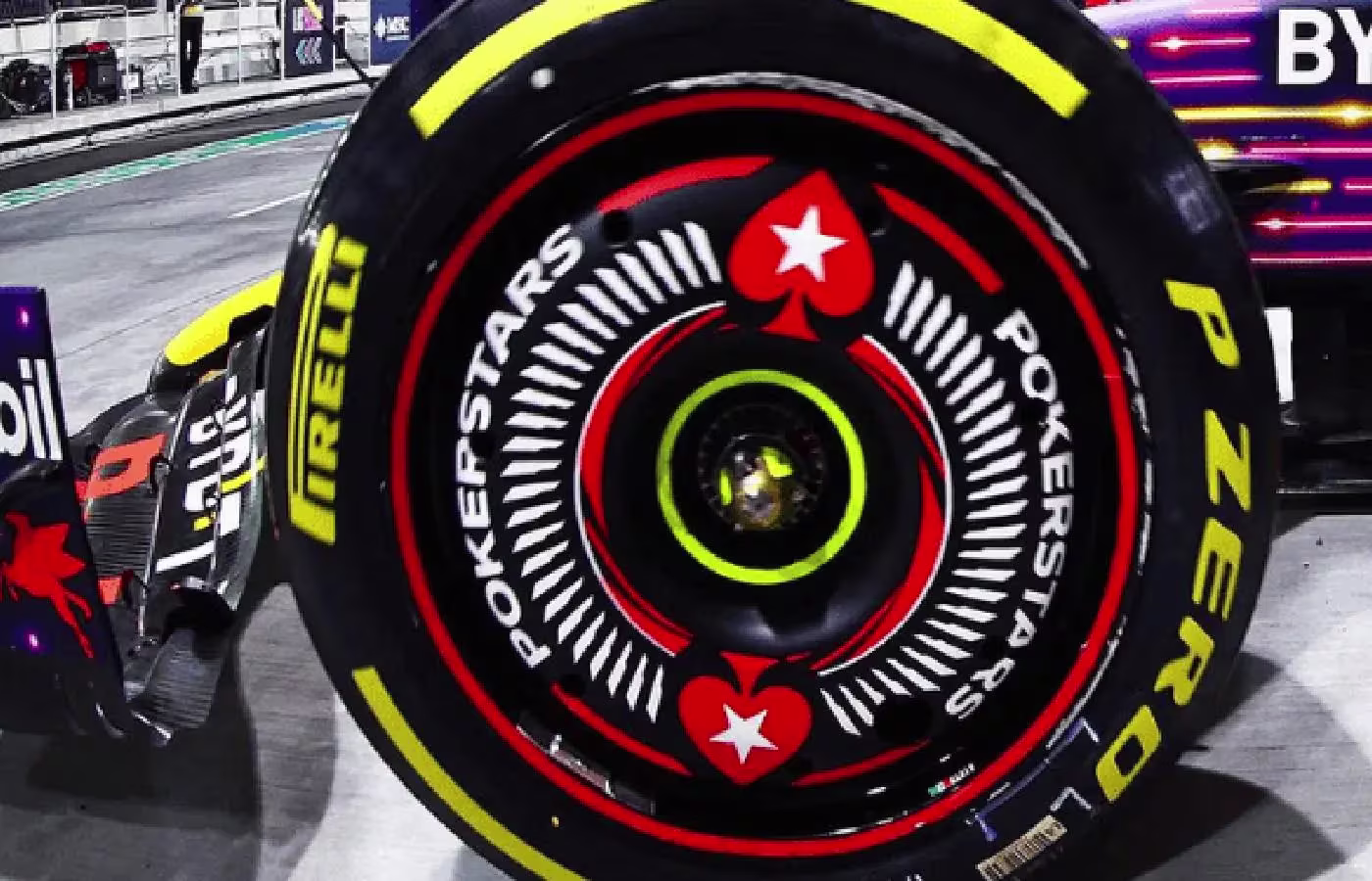 PokerStars inaugura patrocínio nas rodas da Red Bull no GP de Las Vegas 