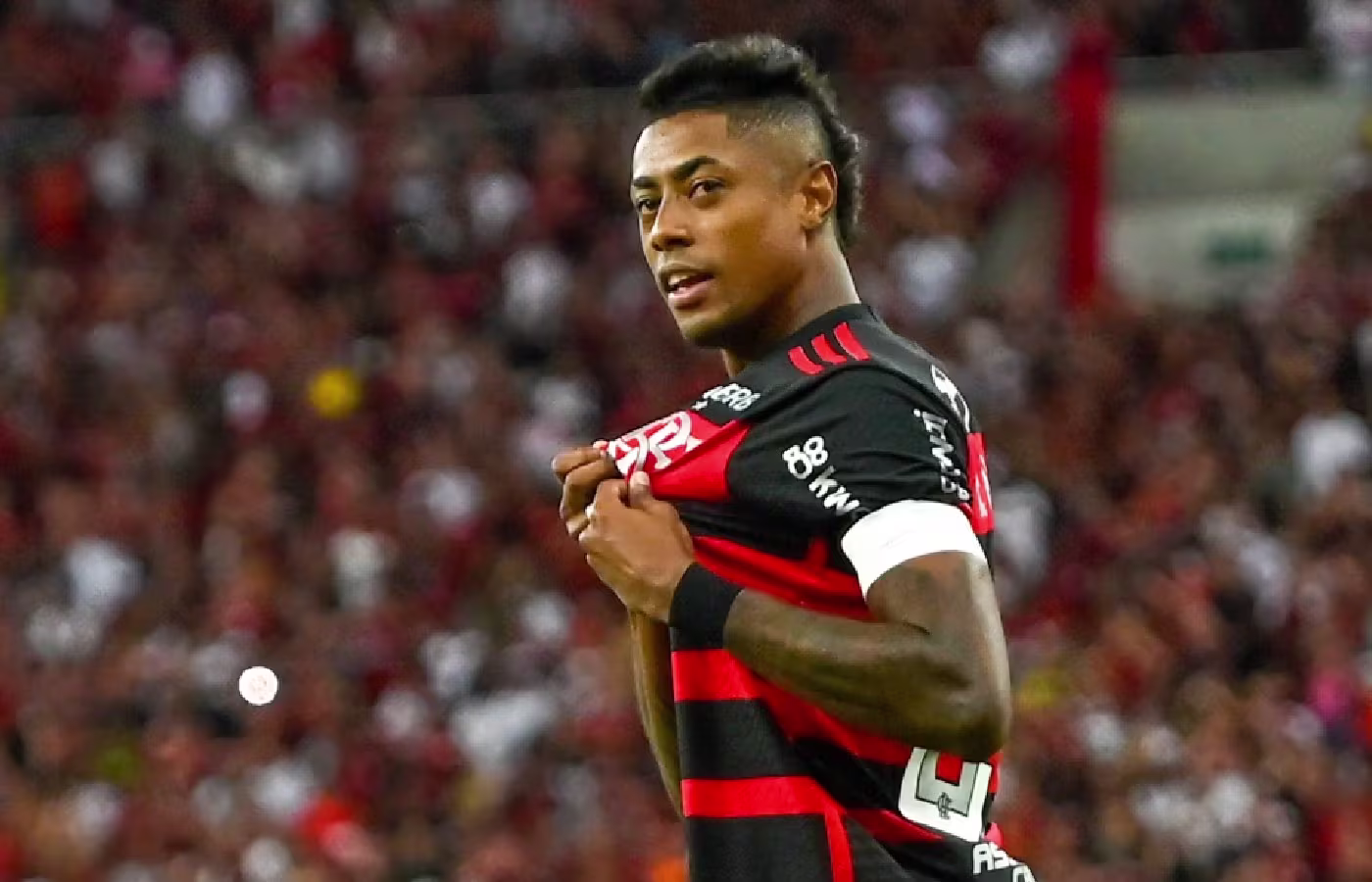 Flamengo decide não afastar Bruno Henrique após investigação por manipulação