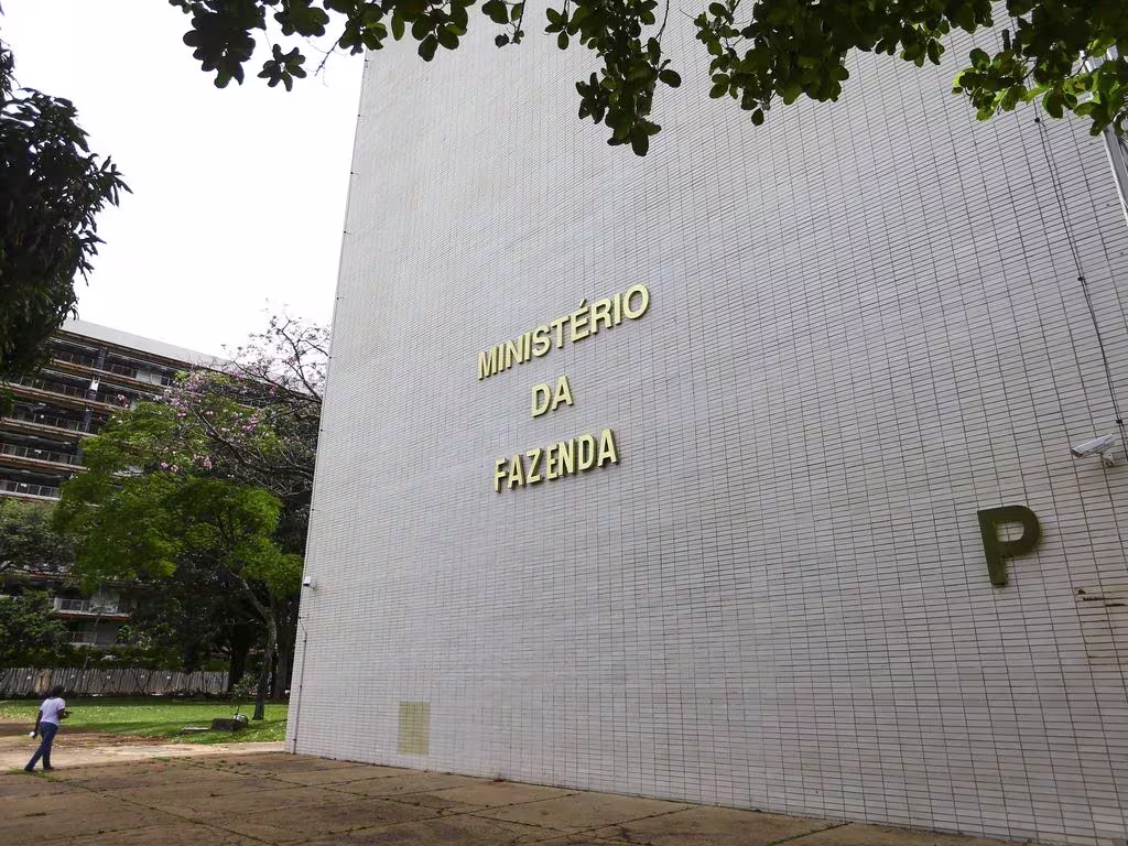 Secretaria de Prêmios e Apostas reforça veto ao uso de dinheiro em campanhas e ações publicitárias