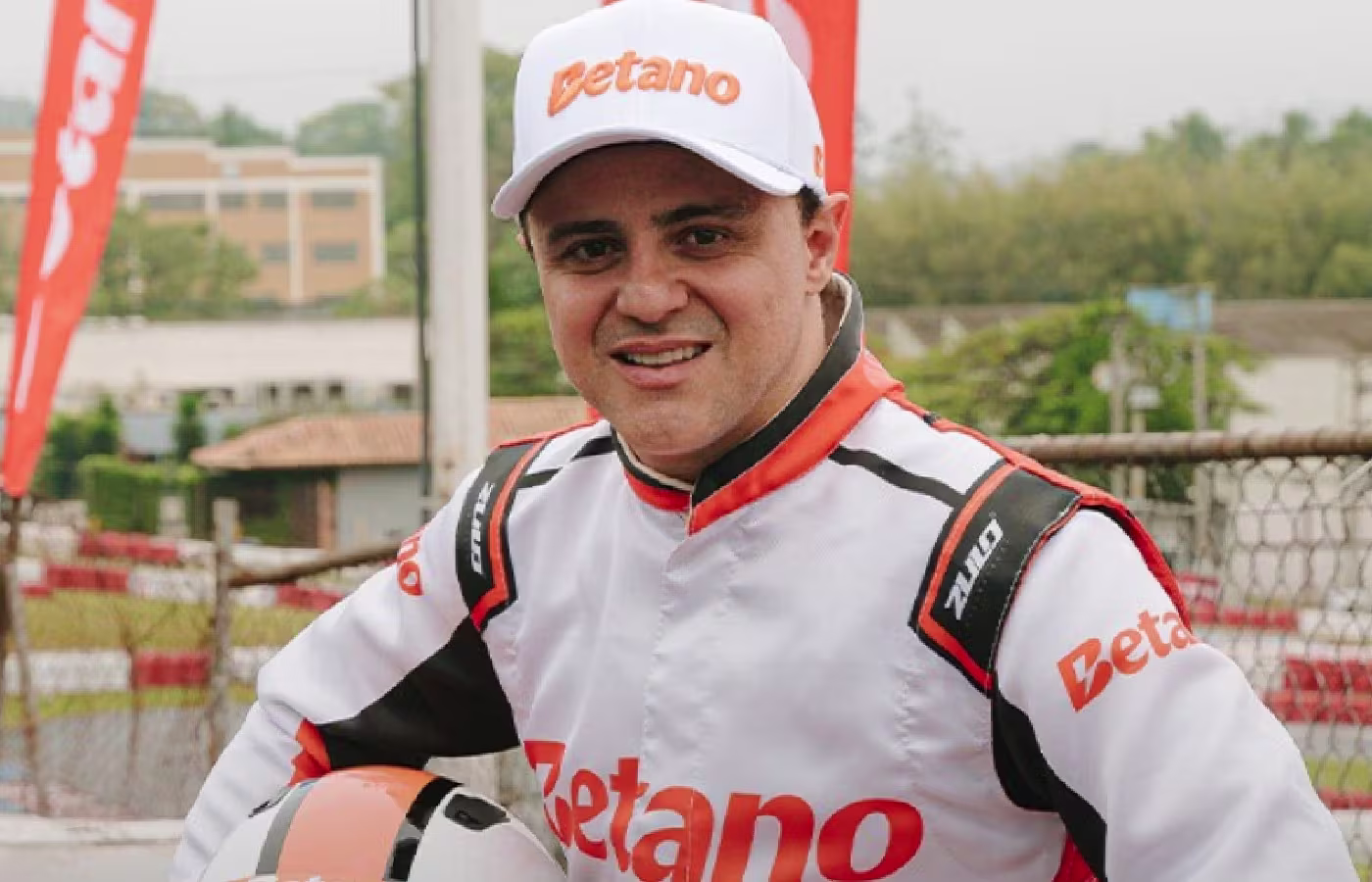 Felipe Massa amplia contrato de patrocínio e segue como embaixador da Betano