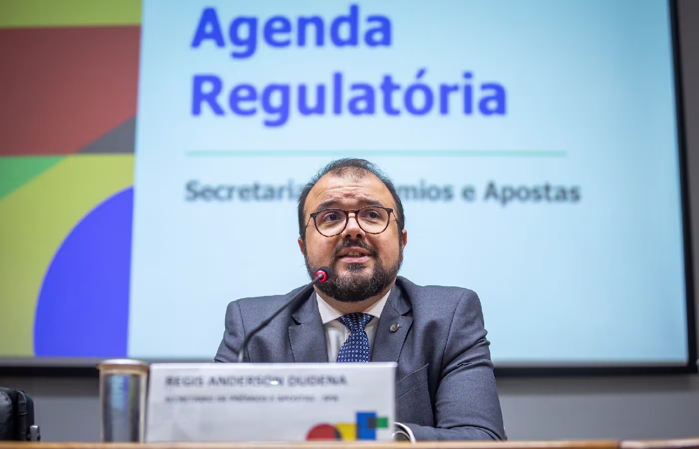 Mais de 150 bets autorizadas, 23 novos pedidos e R$ 2,1 bi: Governo detalha 1ª fase da regulamentação